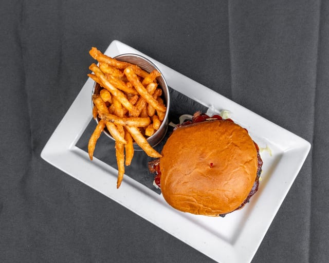 KIN Burger.