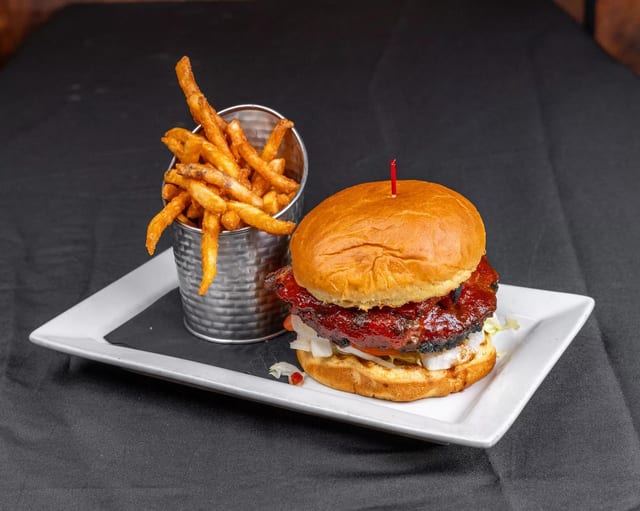 KIN Burger.