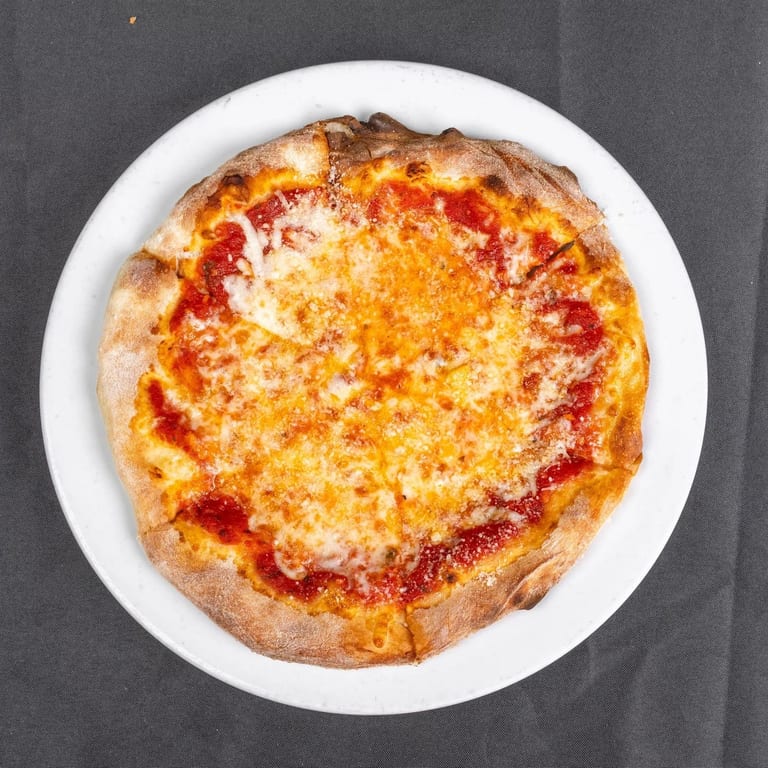 Delicious Cheese Pizza